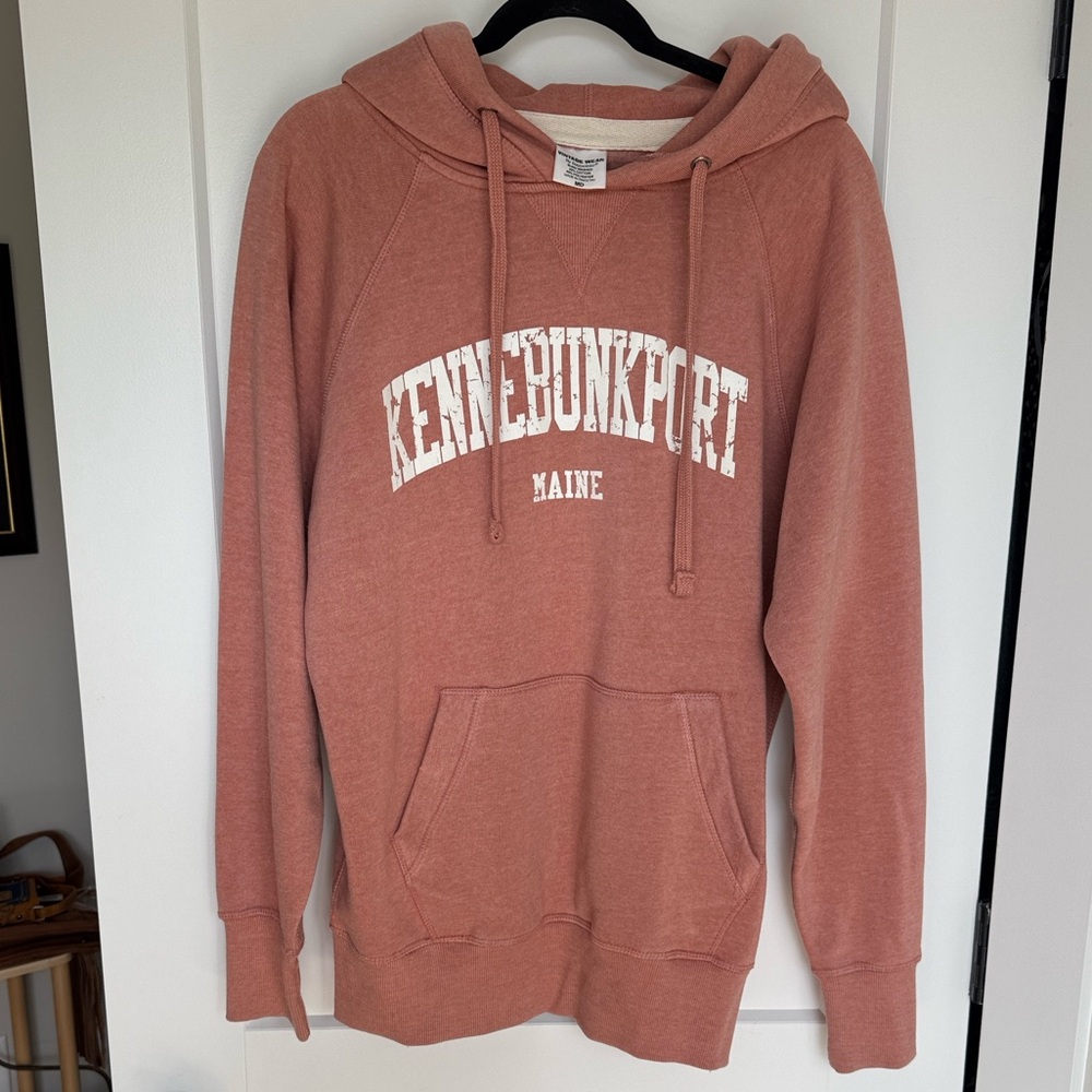 NWOT Kennebunkport Maine Pullover Hoodie - Dusty Rose/Pink/Coral - Size Medium